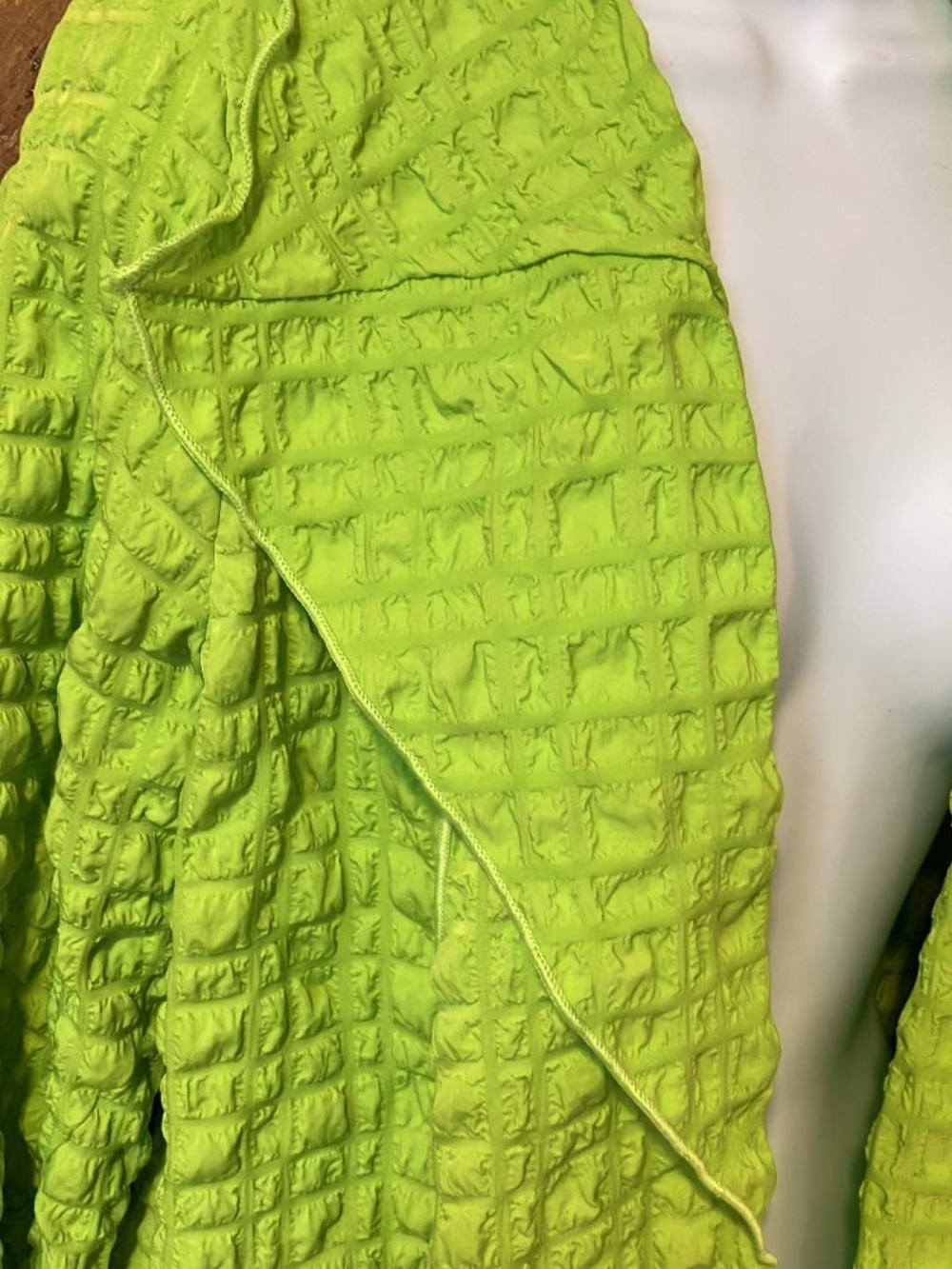 IC COLLECTION Neon Lime Green Textured Open Jacket - Picture 3 of 7